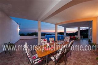 Apartman s bazenom Makarska - Apartman Turina