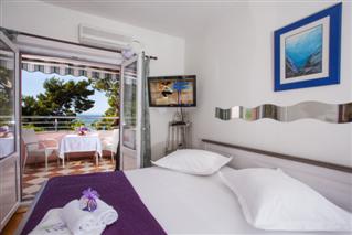 Promajna Beach Rooms - Apartments Nives
